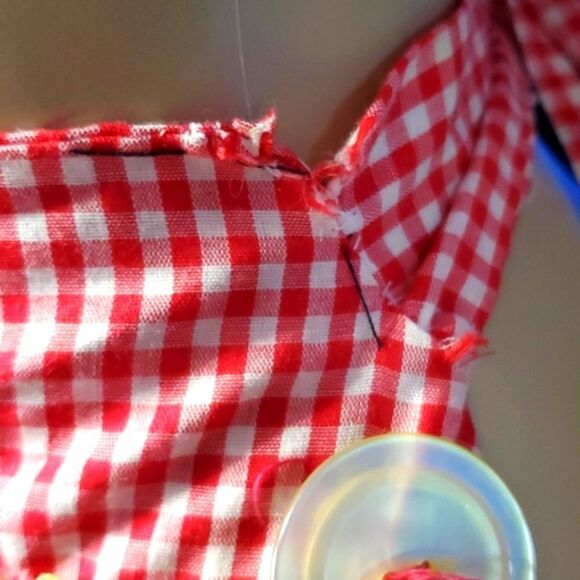 Vintage Gingham Plaid Apron - Picture 3 of 5